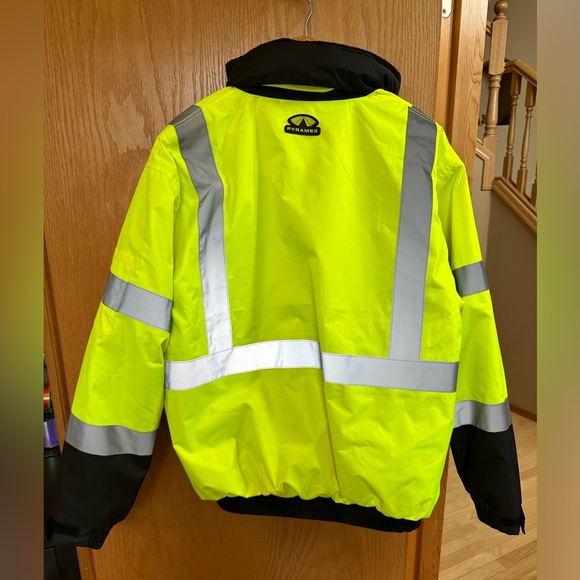 Hi vis heated waterproof lined jacket Type R Class 3 - Picture 2 of 13